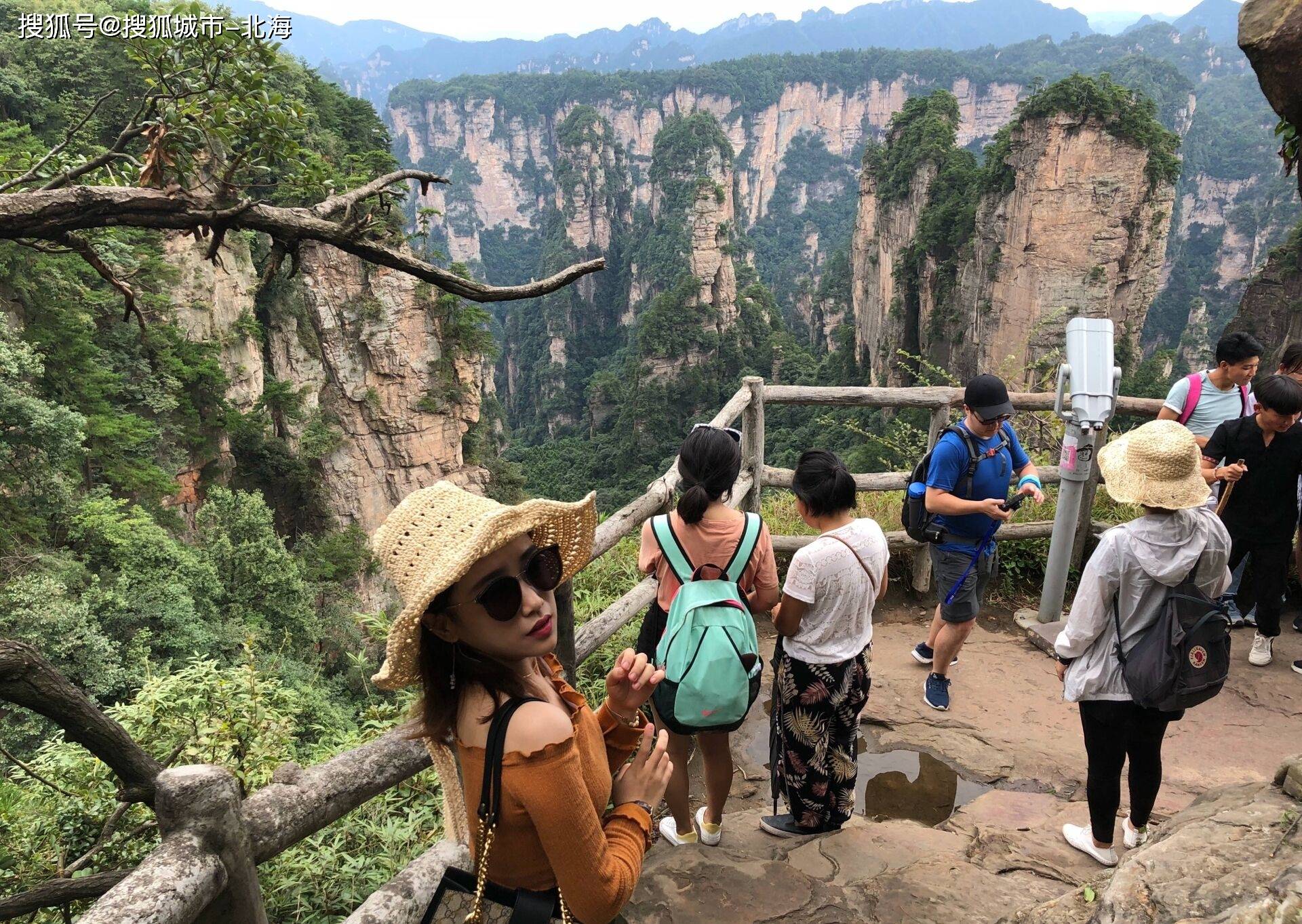 去一次张家界五日游多少钱人民币？轻松！张家界自由行旅游管家怎么找多少钱