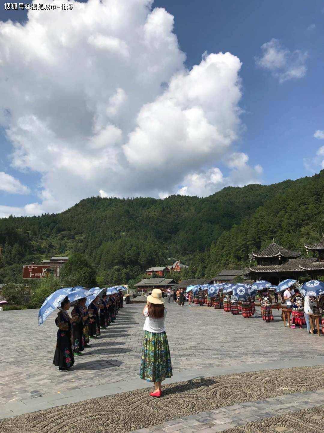 报团去贵州4日游多少钱人民币？报团去贵州旅游四日游跟团价格