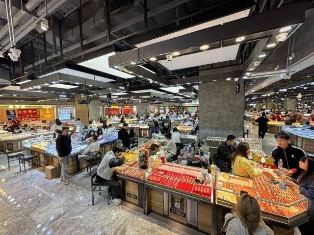 一夜爆火！大量门店突然涌现深圳街头！有人月售百万，官方紧急提醒