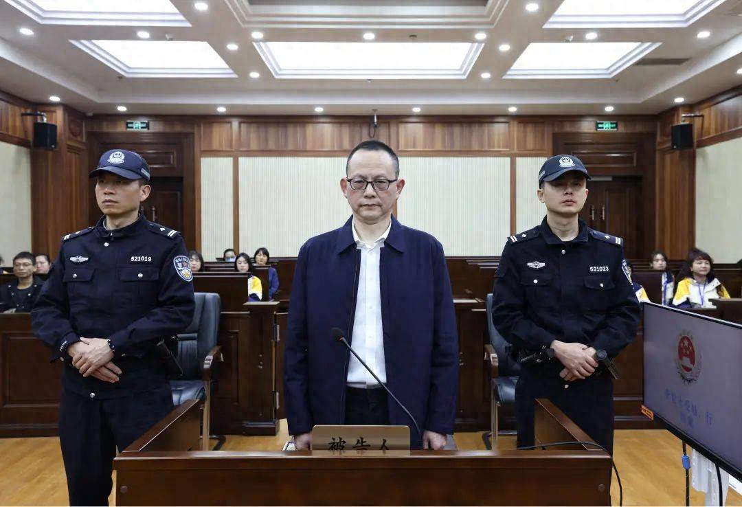 为获提拔，他送给中管干部张福生25万