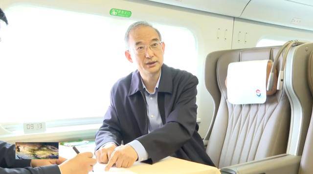吉林省委书记乘高铁前往延吉市途中，专题研究这一工作